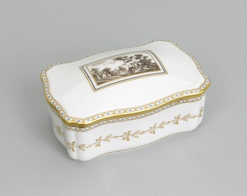 Appraisal: A Porcelain Box by Richard Ginori Of a serpentine rectangular