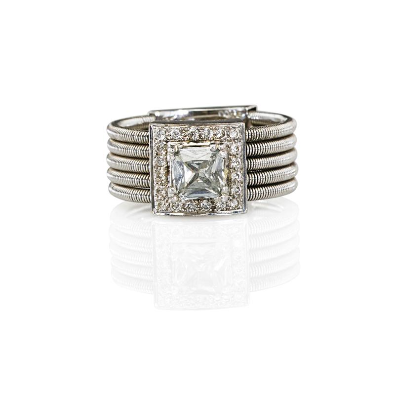 Appraisal: PRINCESS CUT DIAMOND AND K WHITE GOLD RING Diamond approx