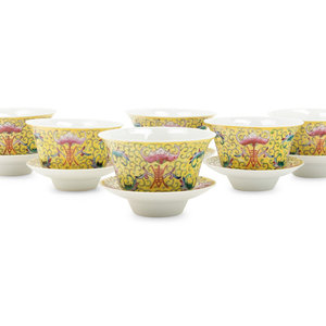 Appraisal: A Set of Six Chinese Porcelain Tea Bowls and Saucers