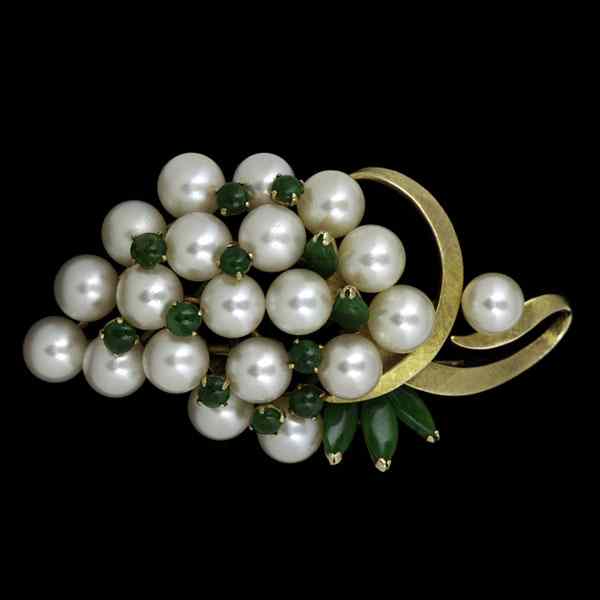 Appraisal: k Akoya Cultured Pearl and Jadeite Pin Pendant k yellow