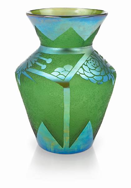 Appraisal: A Steuben blue Aurene over Pomona green etched glass vase