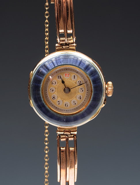 Appraisal: A CT GOLD LADY'S WRIST WATCH with ct gold expandable