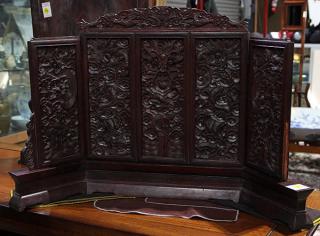 Appraisal: Chinese Wood Table Screen Dragon Chinese wooden table screen the