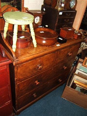 Appraisal: A Victorian pine 'Welsh' chest of two short and two