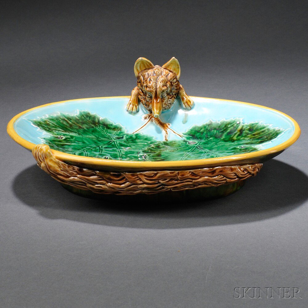 Appraisal: George Jones Majolica Fox Tray England c oval the leaf-molded