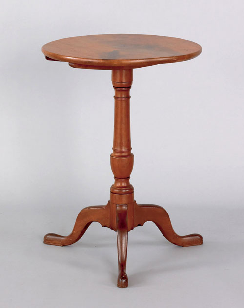 Appraisal: Pennsylvania Queen Anne walnut candlestand ca with a round tilting