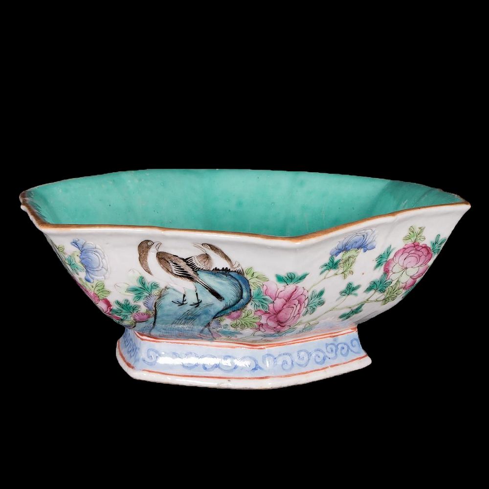 Appraisal: th century Chinese bowl thCentury Chinese porcelain footed bowl with