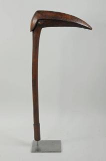 Appraisal: Caledonian Kanak Carved Wood Bird Head Club Caledonian Kanak carved