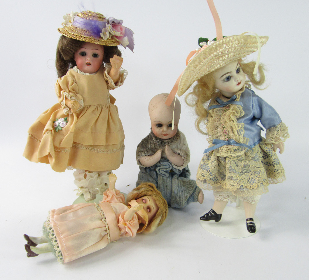 Appraisal: An Armand Marseilles doll A O M a Heubach Koppelsdorf