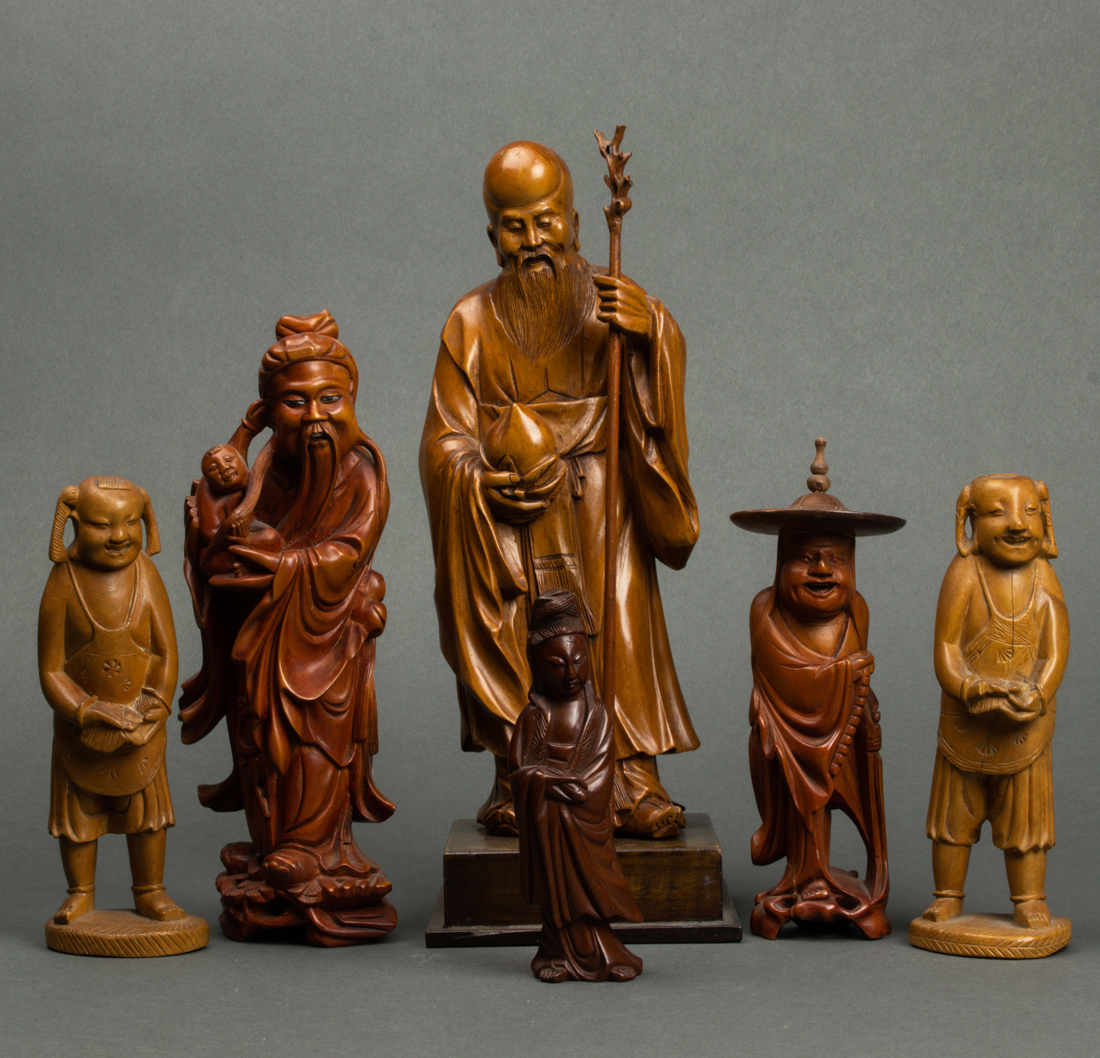 Appraisal: LOT OF CHINESE WOOD CARVED FIGURES lot of Chinese wood