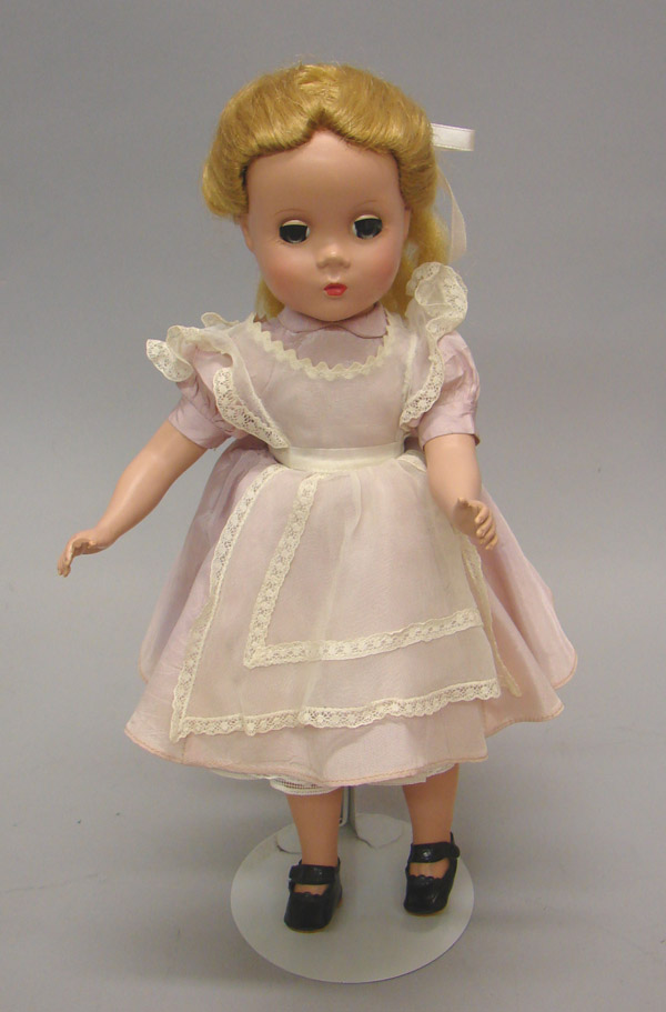 Appraisal: HP Alice in Wonderland Maggie face with honey blonde wig