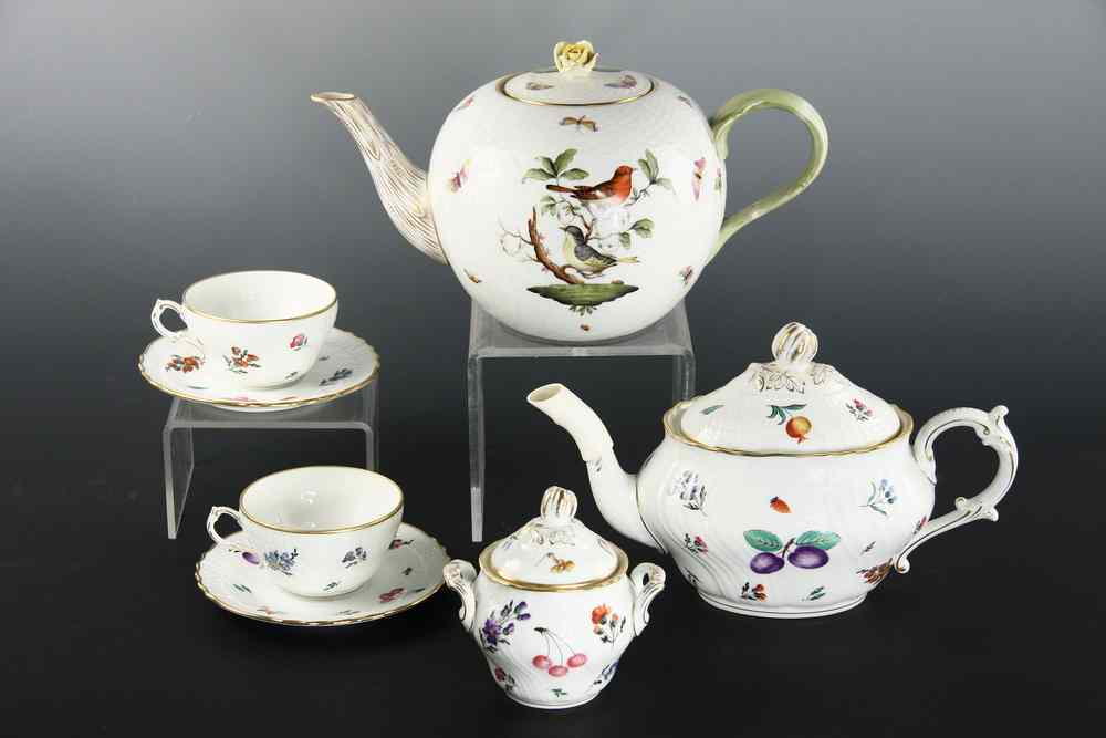 Appraisal: PORCELAIN TEA SERVICE ITEMS - Seven pieces of porcelain including