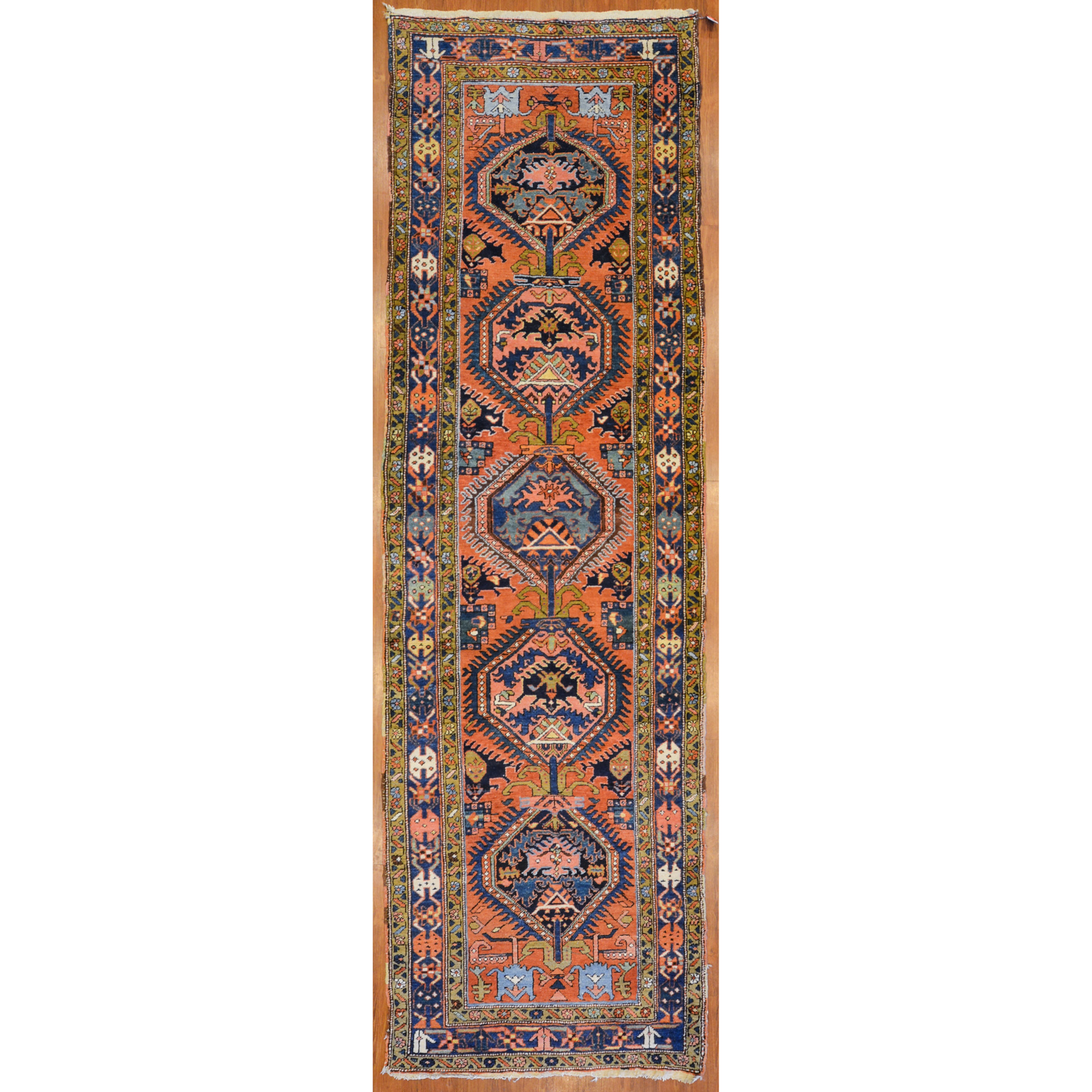 Appraisal: SEMI-ANTIQUE HERIZ RUNNER PERSIA X Second quarter- th century hand-knotted