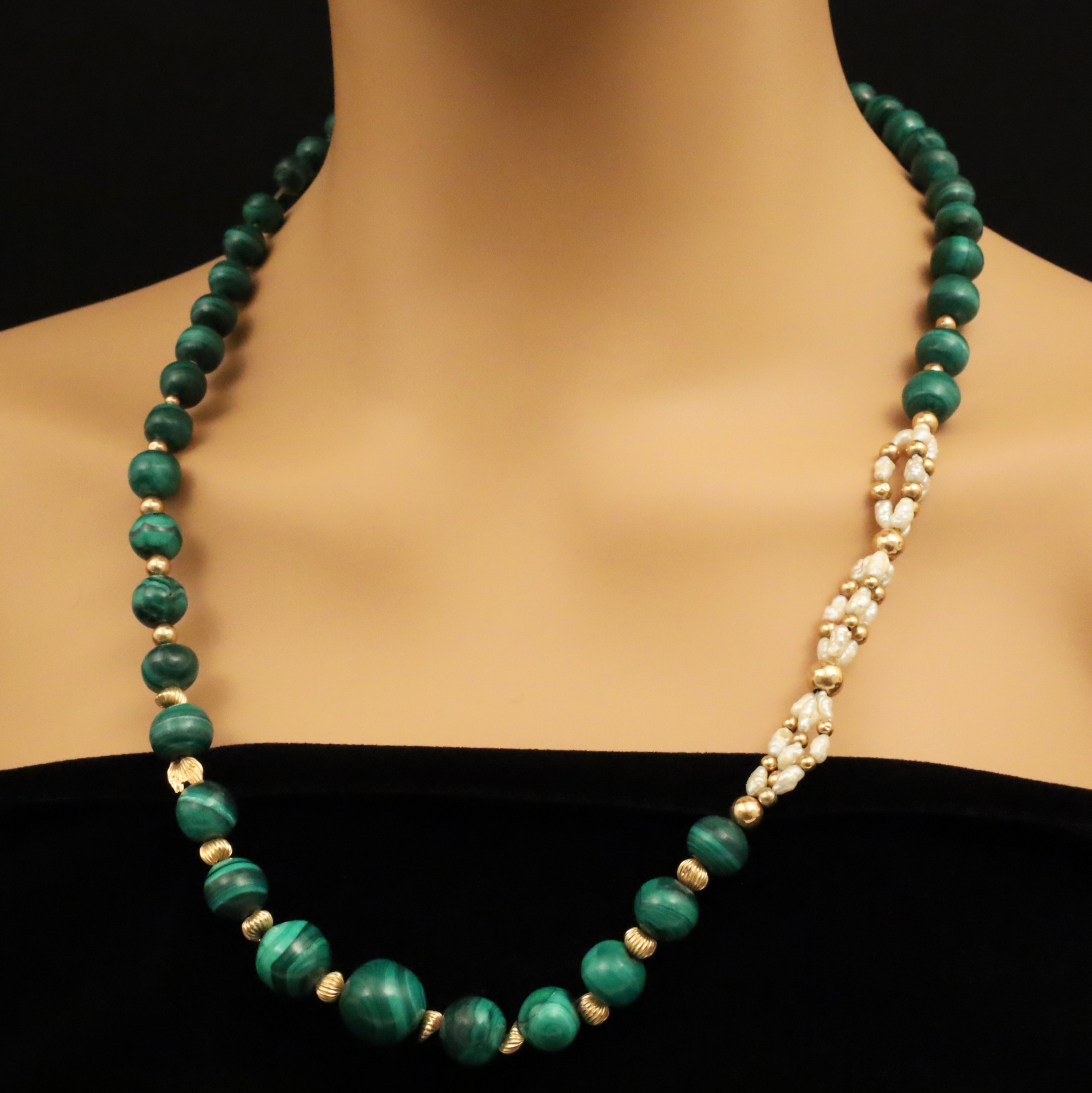 Appraisal: MALACHITE AND GOLD BEADED NECKLACE W PEARL ACCENTS Graduating Malachite