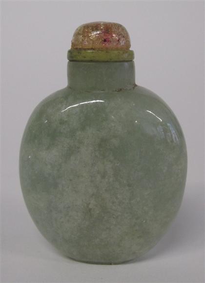 Appraisal: Chinese mottled green jade snuff bottleqing dynasty