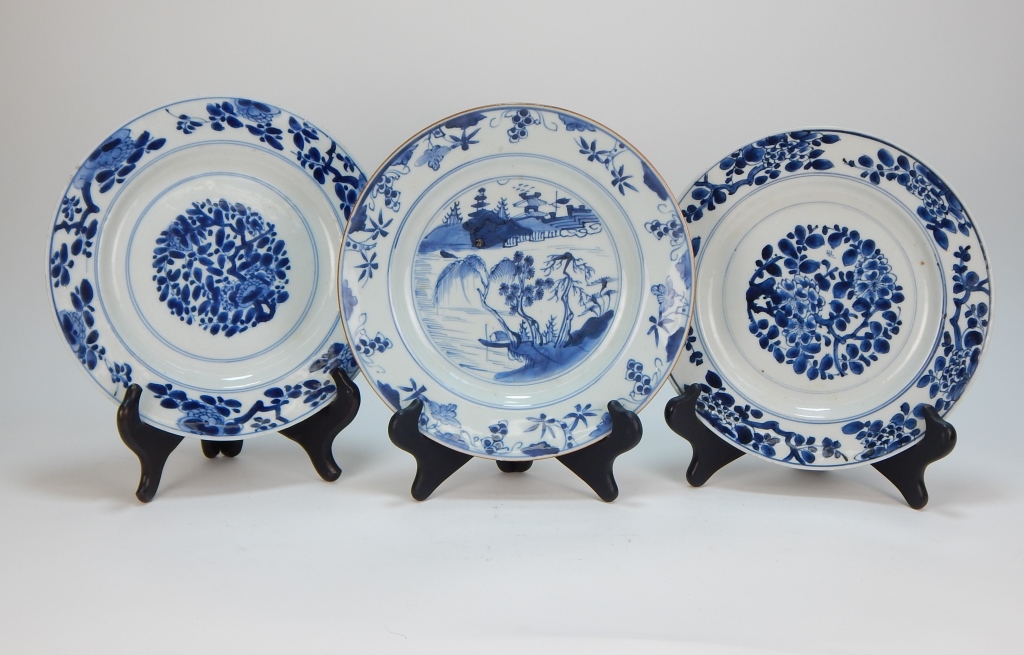 Appraisal: PC C CHINESE BLUE AND WHITE KRAAK PLATES China th