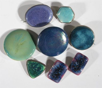 Appraisal: Seven various Ruskin Pottery items comprising four brooches a large