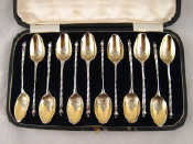 Appraisal: A boxed set of twelve Victorian shell and scroll silver