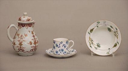 Appraisal: Four Misc Porcelain Table Articles Provenance from the Estate of