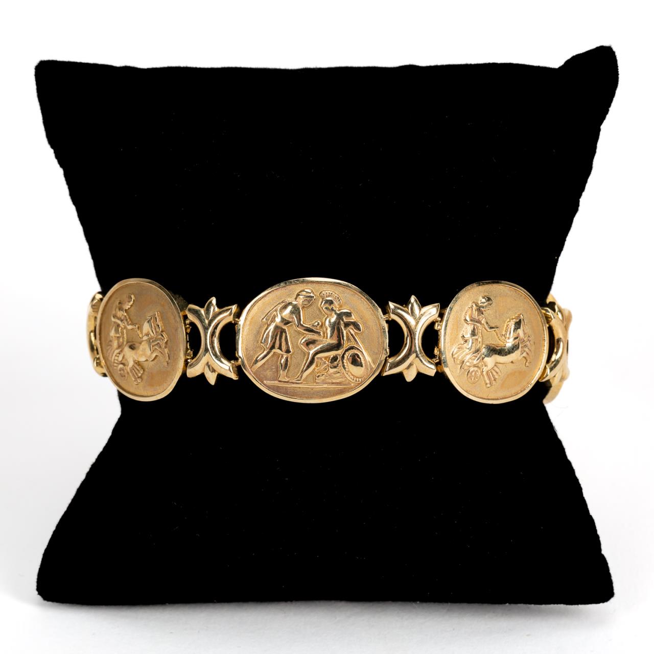 Appraisal: K YELLOW GOLD BRACELET W ANCIENT ROMAN MOTIF Italian style