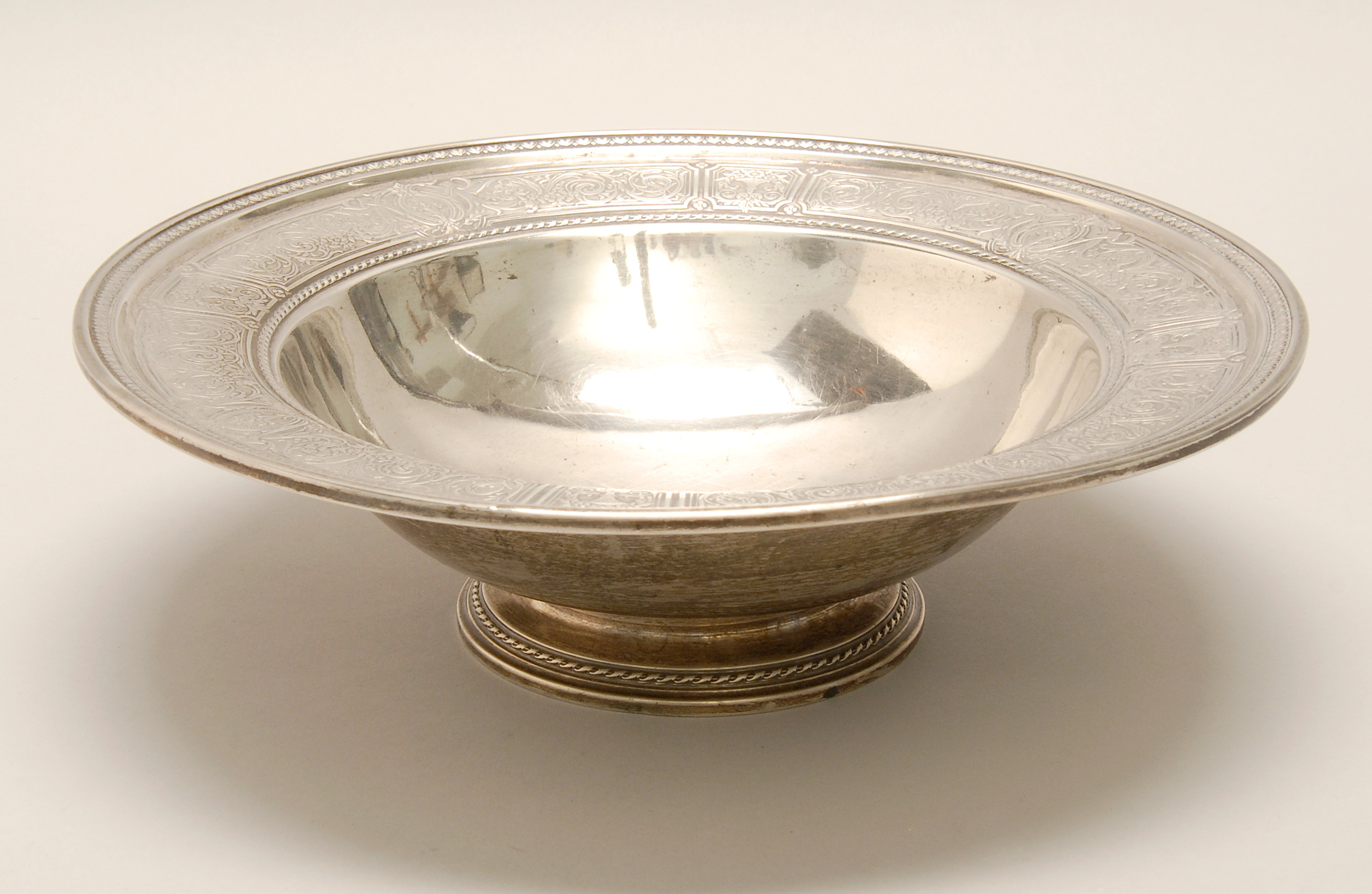 Appraisal: STERLING SILVER PEDESTAL BOWL BY INTERNATIONAL SILVER CO With chased