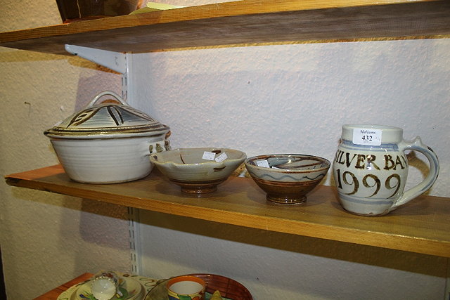 Appraisal: A SETH CARDEW WENFORD BRIDGE CASSEROLE DISH and cover cm