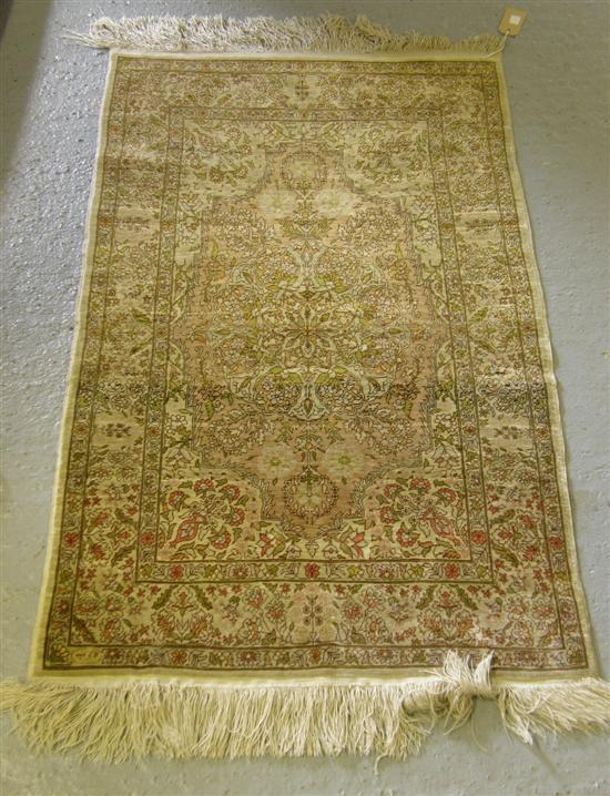 Appraisal: Persian silk rug multiple borders with central shaped cartouche stylised