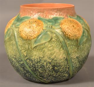 Appraisal: Unsigned Roseville Sunflower Pattern Art Pottery Vase - h