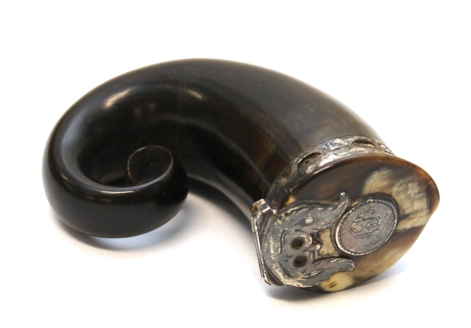 Appraisal: A horn snuff mull th century the hinged lid with