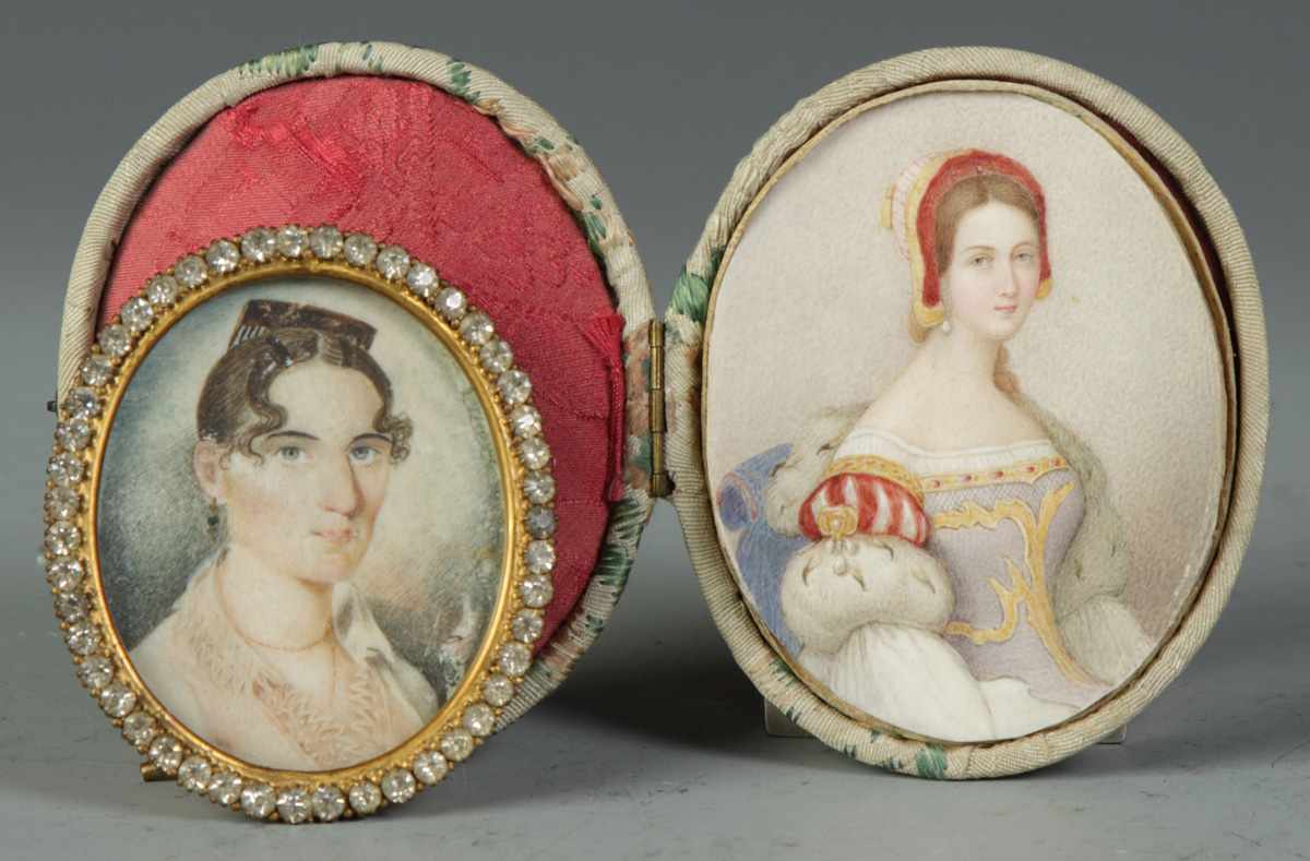 Appraisal: Miniature's on Ivory portraits of women Minor paint loss to