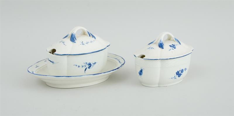 Appraisal: CHANTILLY PORCELAIN SAUCE TUREEN AND COVER ON ATTACHED STAND AND