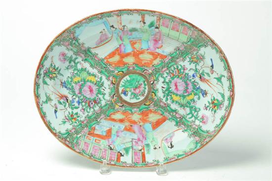 Appraisal: ROSE MEDALLION PLATTER China nd half- th century Oval platter