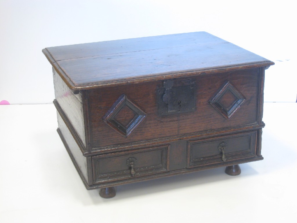 Appraisal: A th Century oak Bible Box with applied mouldings top