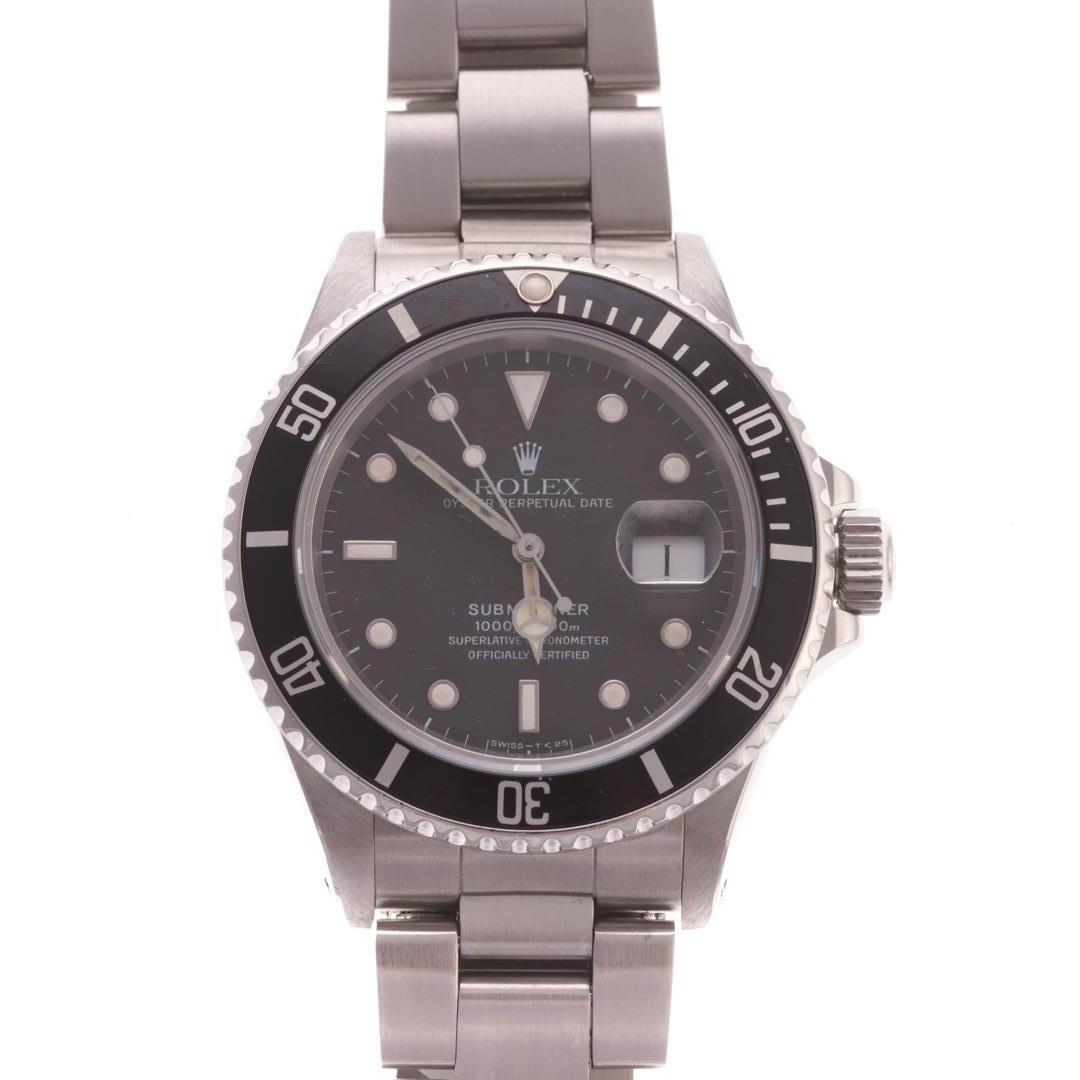 Appraisal: A Gent's Rolex Oyster Perpetual Date Submariner Stainless steel Rolex