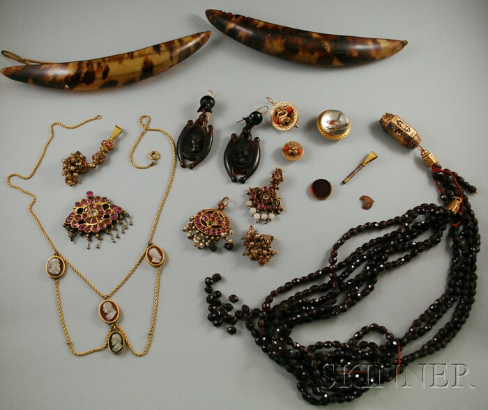 Appraisal: Group of Victorian Jewelry including a garnet bead necklace with