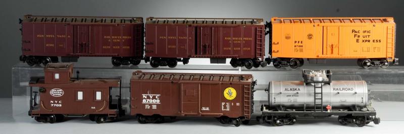 Appraisal: Lot includes one Lionel No Chessie System caboose which is