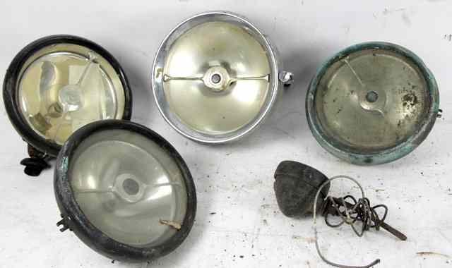 Appraisal: Four Bi-Flex King of the Road headlights with synchronised dipping