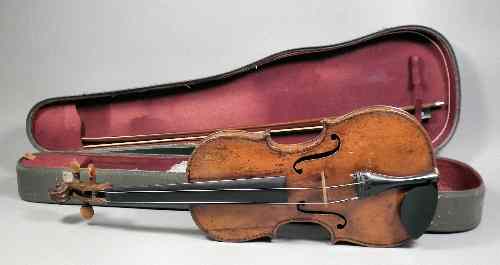 Appraisal: A th Century full size violin with figured one piece