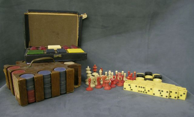 Appraisal: Group of ivory game pieces including chess set poker set