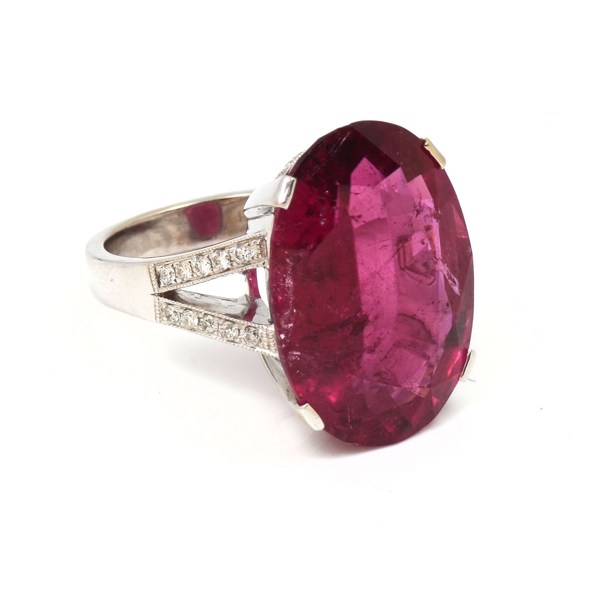 Appraisal: K CT TOURMALINE DIAMOND RING CT oval mixed cut rubellite