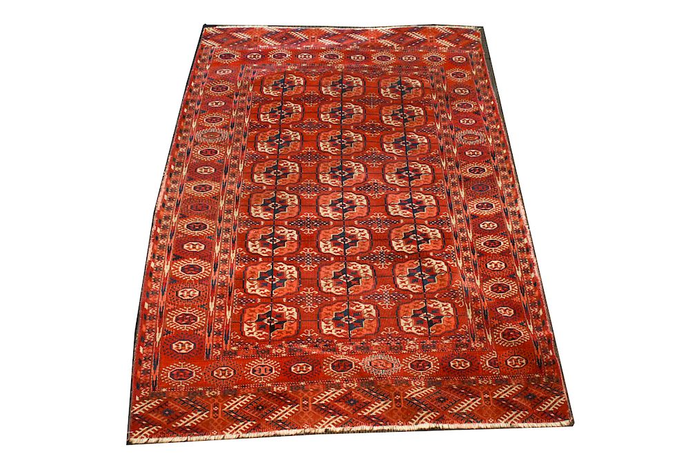 Appraisal: Turkmen Tekke Rug ' x ' Turkmen Tekke rug with