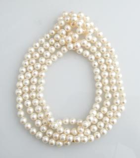 Appraisal: Matinee Length Strand of mm White Cultured Pearl Matinee Length