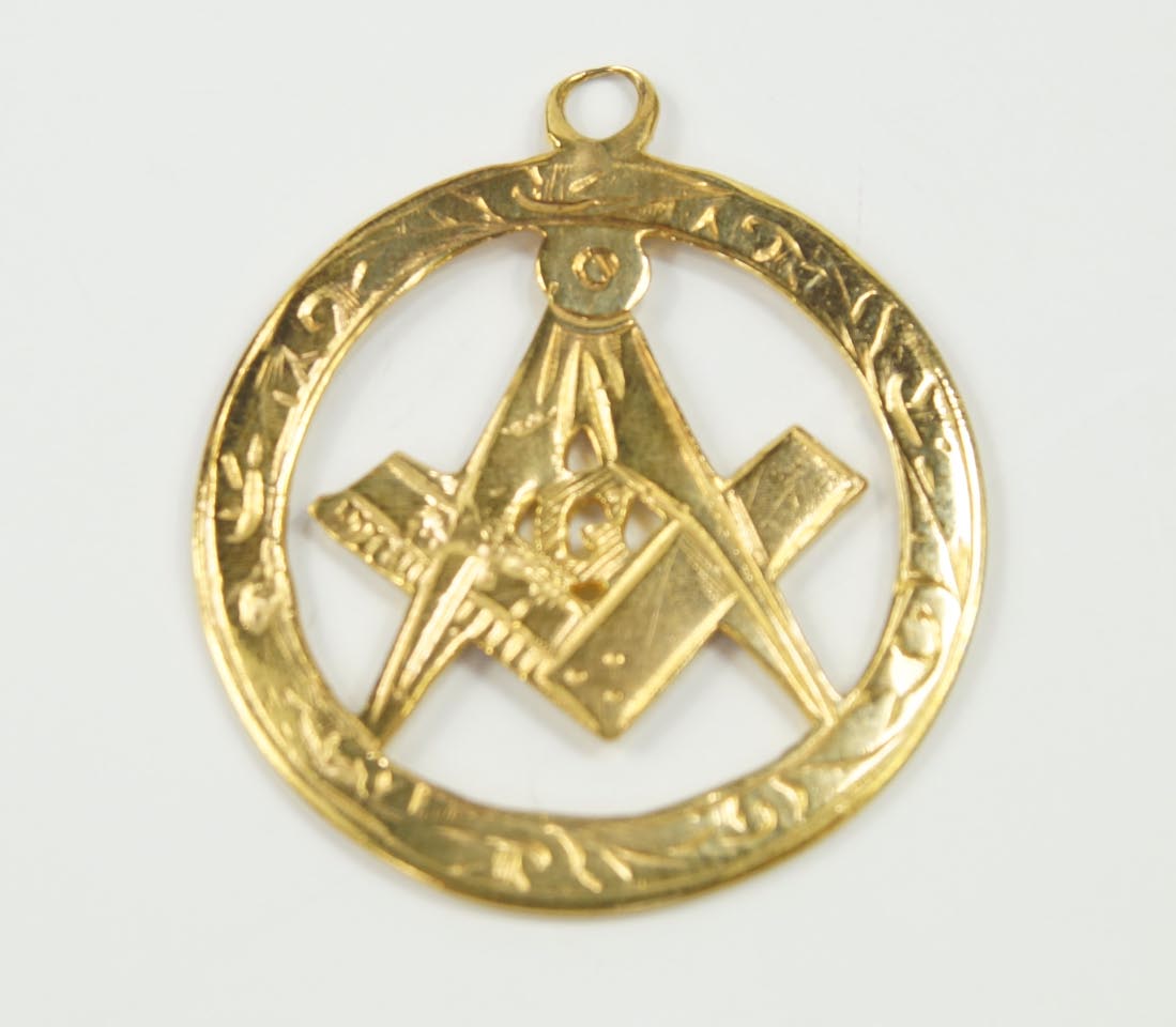 Appraisal: A ct gold masonic medallion