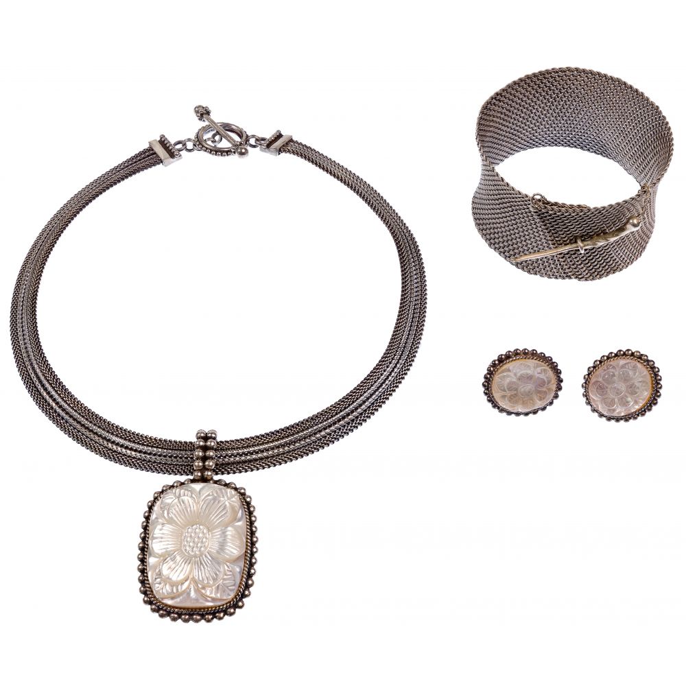 Appraisal: STEVEN DWECK AND JOHN HARDY STERLING SILVER JEWELRY ASSORTMENT items