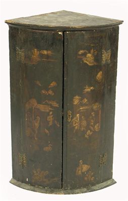 Appraisal: A George II Japanned hanging corner cupboard decorated chinoiserie scenes