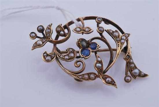 Appraisal: A PEARL AND BLUE STONE SET BROOCH IN CT GOLD