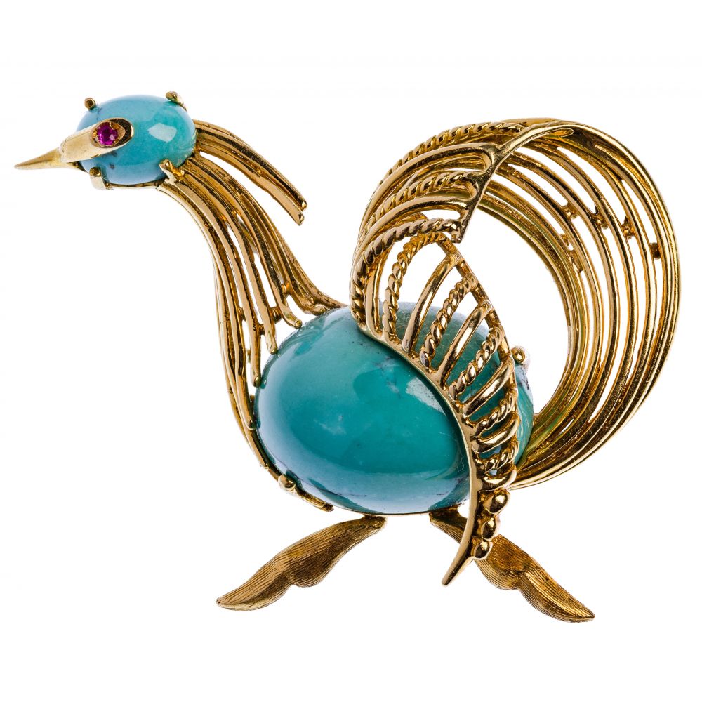 Appraisal: K YELLOW GOLD BIRD BROOCHHaving oval cut cabochon head and