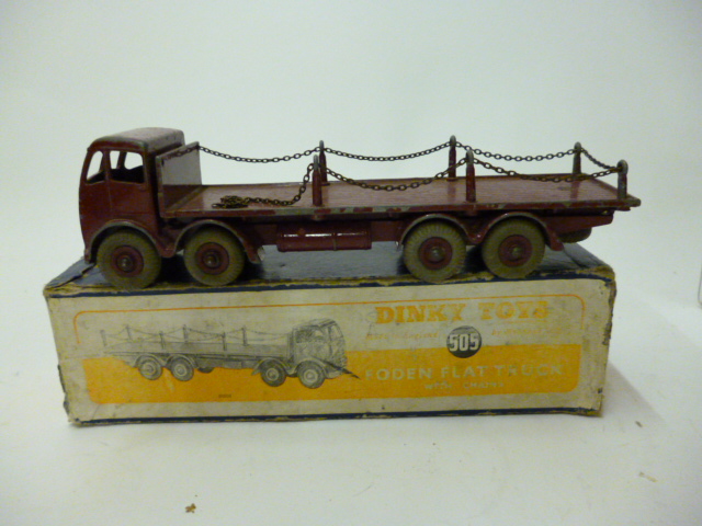 Appraisal: Foden Flat Truck with Chains nd cab maroon boxed P-F