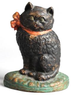 Appraisal: Vintage Hubley Cast Iron Painted Kitten Doorstop The seated young