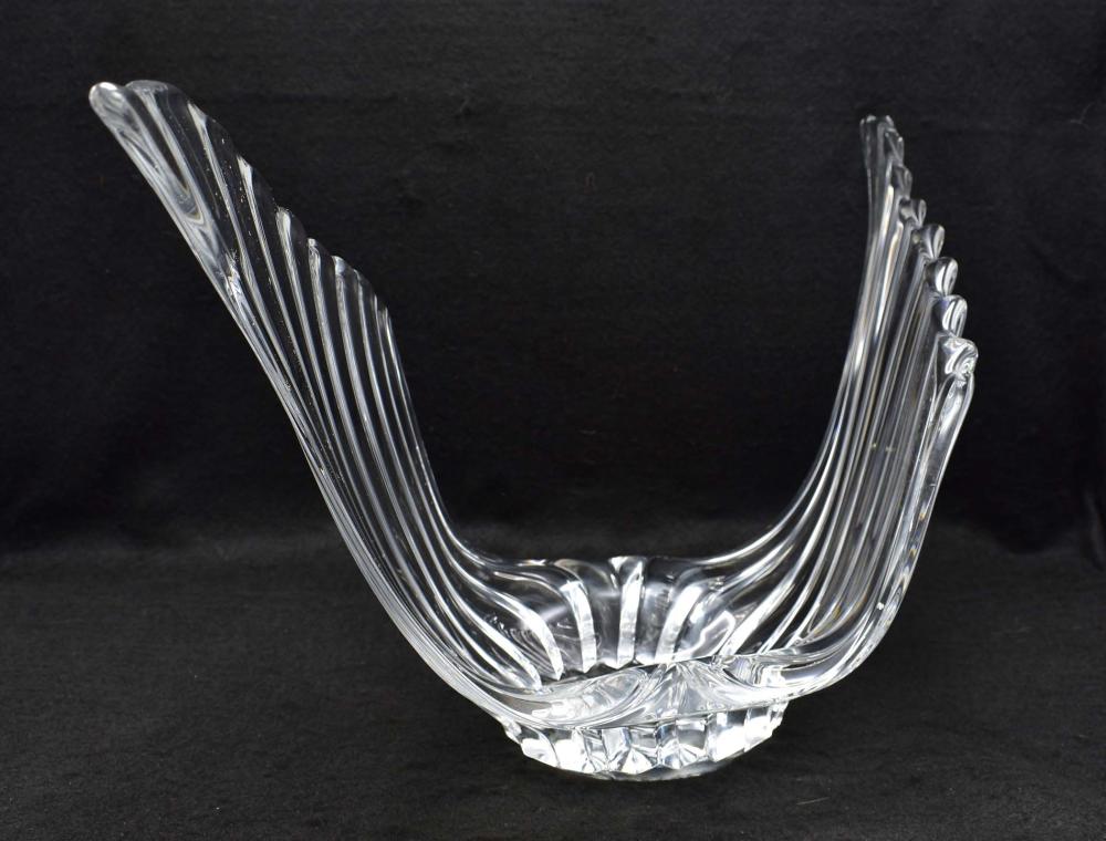 Appraisal: CONTEMPORARY ART GLASS COLORLESS WING BOWLUnsigned Molded with ribs in